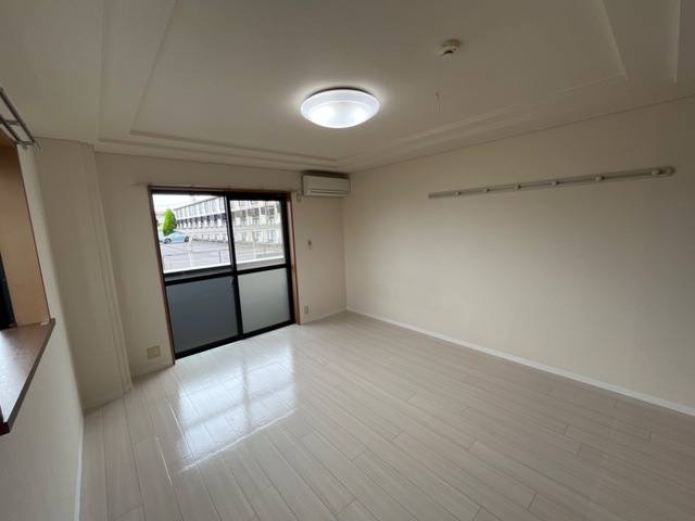 ユースハイム 室内写真1