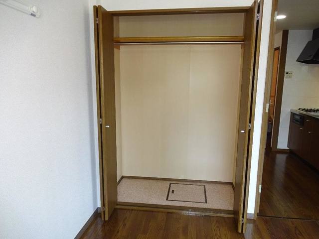 サンコーポＨＩＲＯＳＡＷＡ 室内写真4