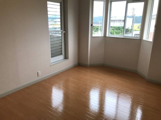 クローバーＡ 室内写真1