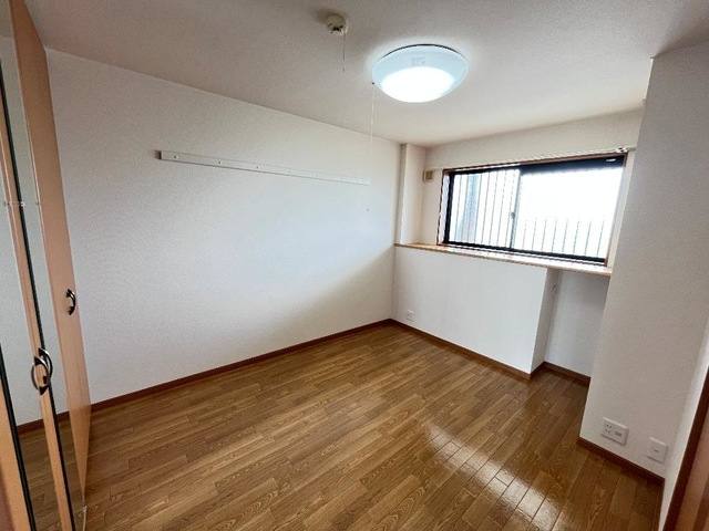ヴィラージュ三雲 室内写真5
