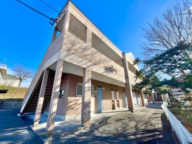 クリスタルガーデン 室内写真2
