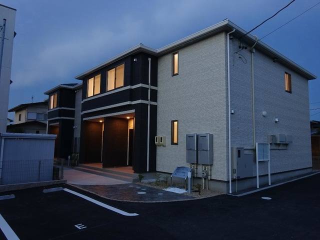 ベルシーナ鈴鹿Ａ 室内写真2