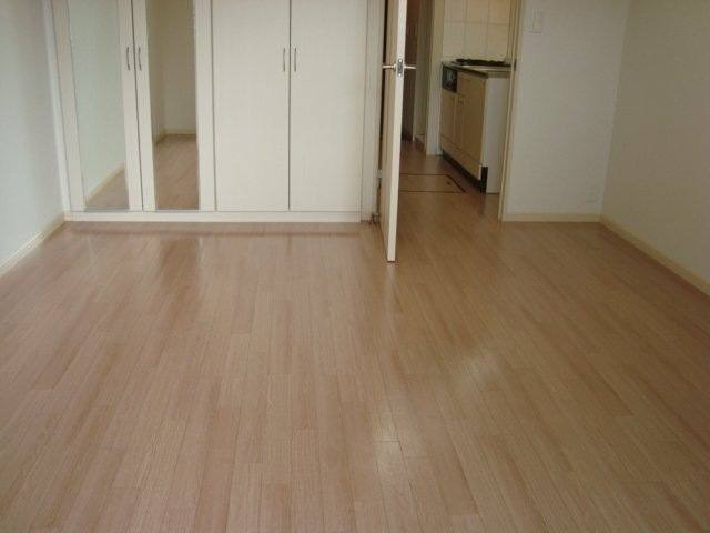ハピネスAT 室内写真1