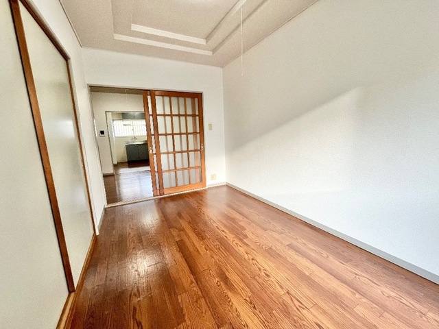 イーストバレー 室内写真1