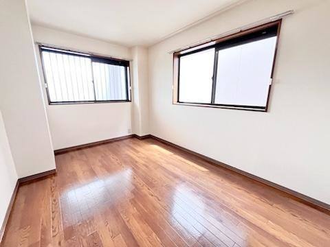 サンライズ ウエスト 室内写真1