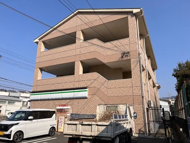 クリスタル レジデンス 室内写真2