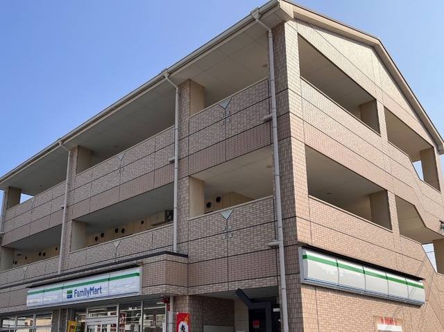 クリスタル レジデンス 室内写真3