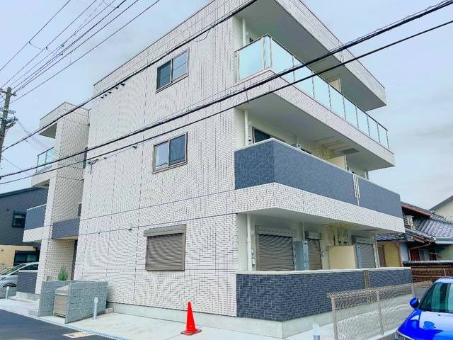 ビエンフェⅢ 建物画像