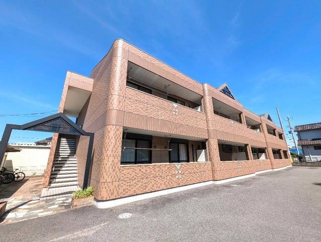 ロイヤルコート 建物画像
