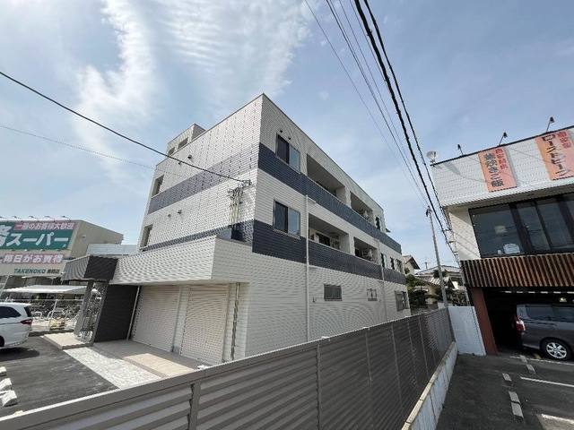 ブランキューブ南摂津 建物画像