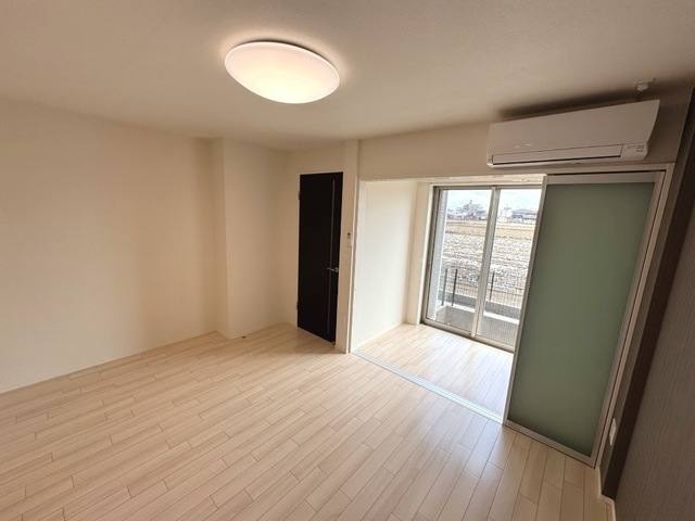 Colza Terrace 神楽 室内写真1