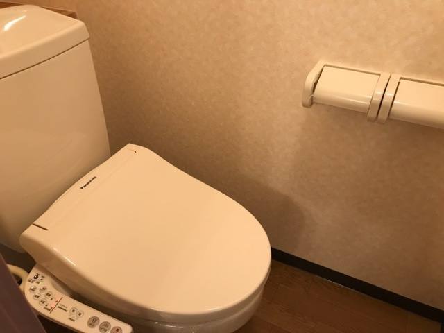 ＷＩＮＧ ＨＯＵＳＥ 室内写真1