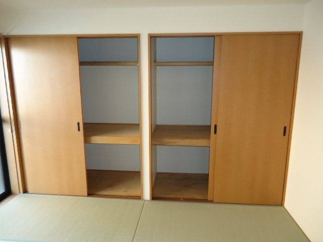 レジデンスコート東山 室内写真1