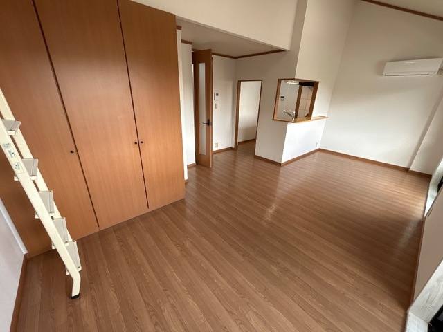 ヴィクトリーステージカンダ 室内写真1