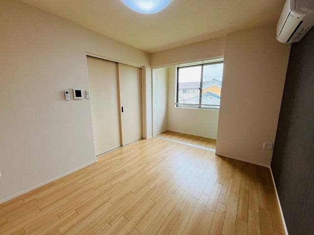 リファインド レジデンス 室内写真1