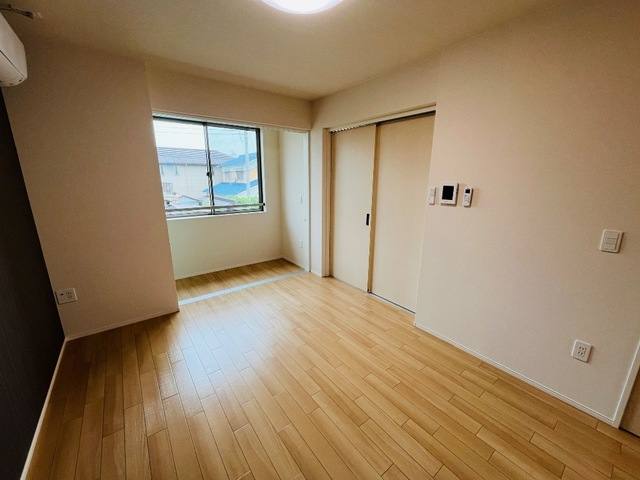 リファインド レジデンス 室内写真1