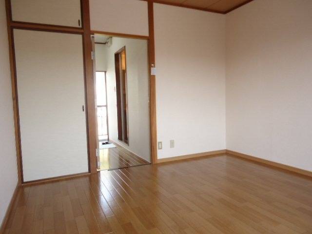 プチカントリービルヒラタ 室内写真6