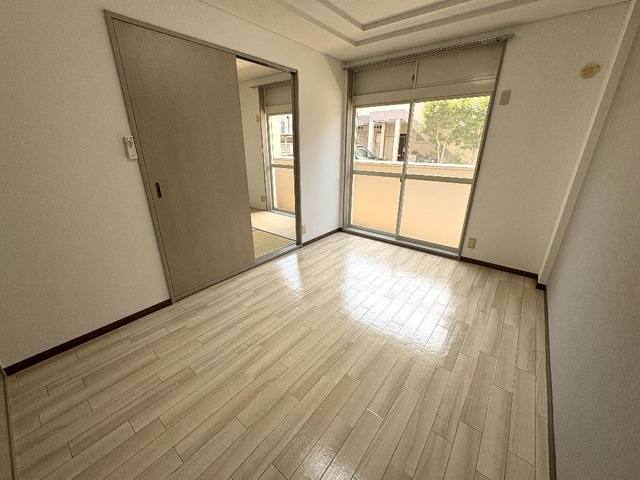 カステルＢ 室内写真6