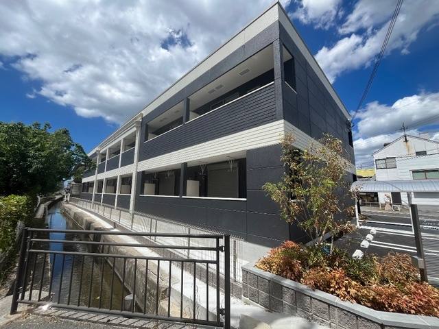 ロイヤルコート・Ａ 建物画像