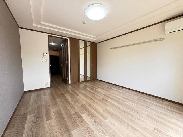 グランドール ヒルズ 室内写真1