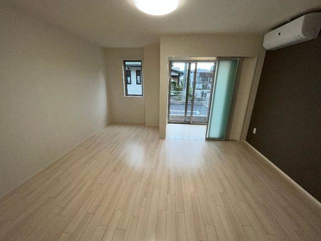 フレッサ 室内写真1