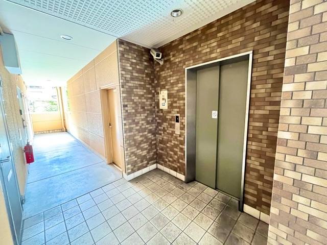 リッチ＆フォース 室内写真3