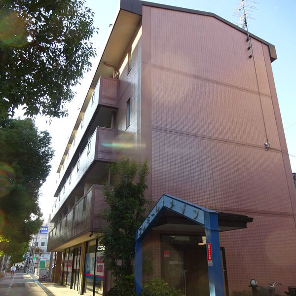 プレミールメゾン 建物画像