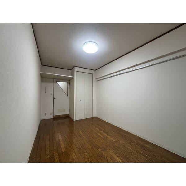 H.O.M.E.S.伊勢山 室内写真2