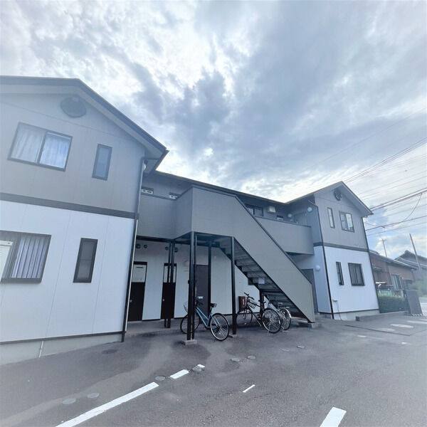 ハイツビオラ 建物画像