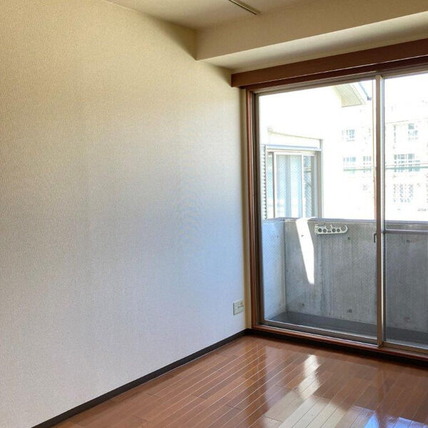 ラ プルミエールサノ 室内写真2