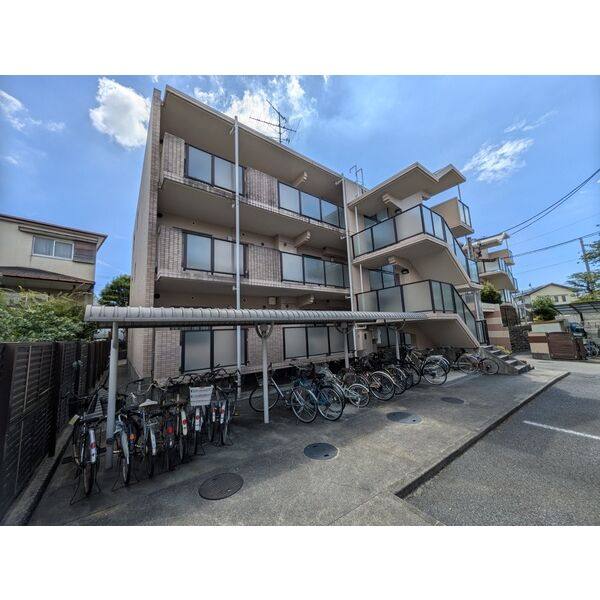 コートアルカディア A棟 建物画像