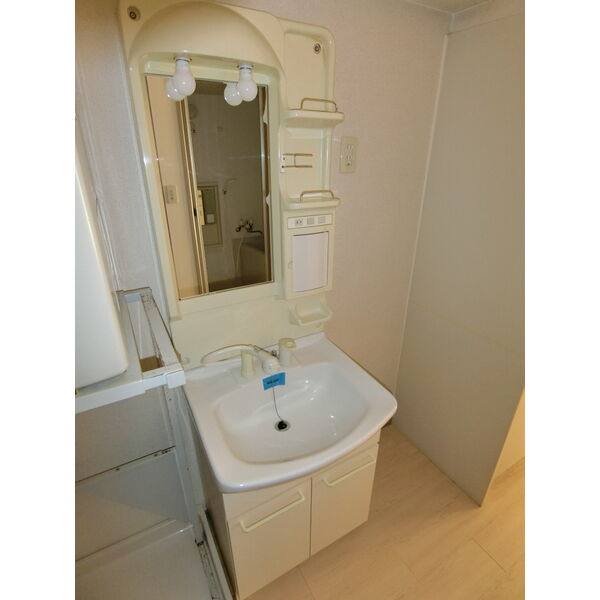 テラス金山 室内写真10