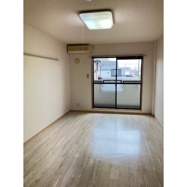 Sunny Court 室内写真2