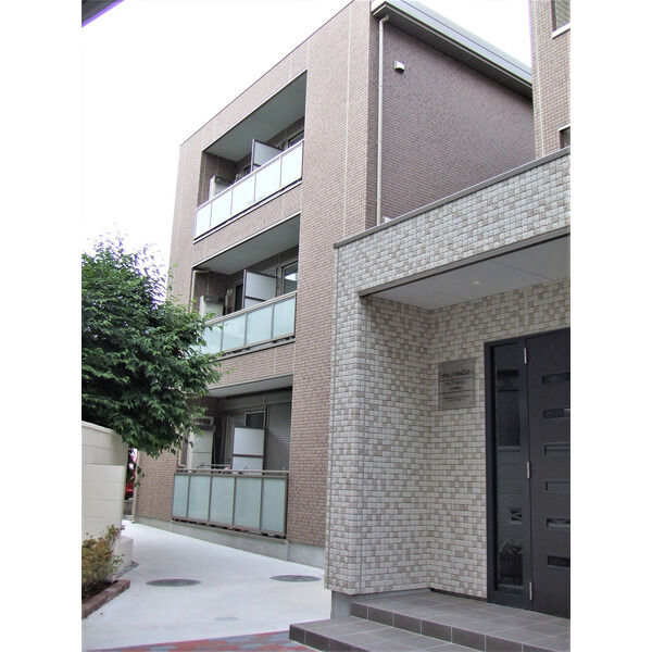 エミ・アミティエ立川羽衣 建物画像