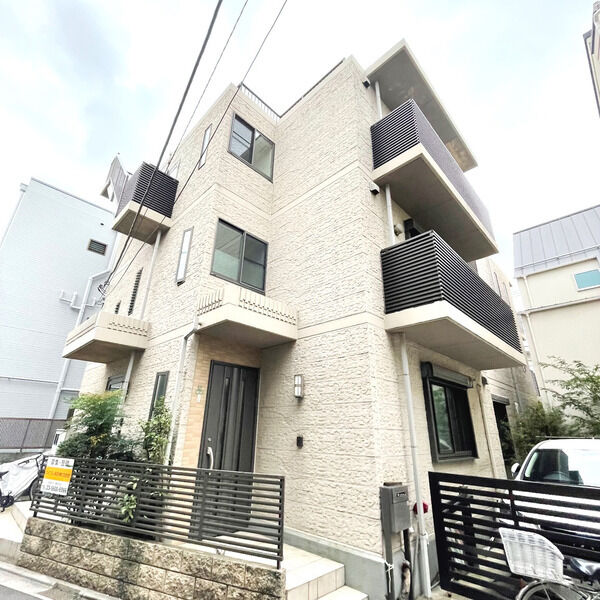 城山 建物画像