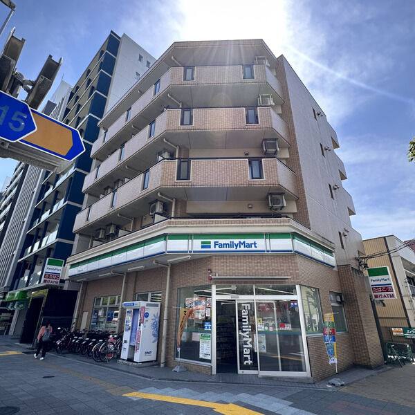 秀明館