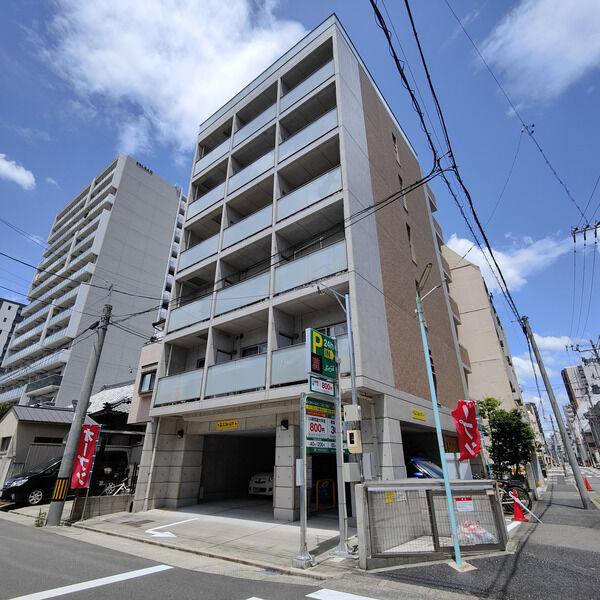 une semaine 建物画像