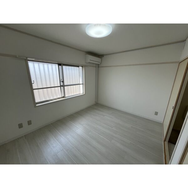 第1マンション寺直 室内写真6