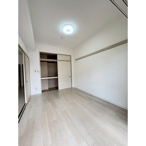 東部市場前レジデンス 室内写真9