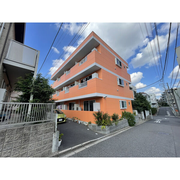 Maple House