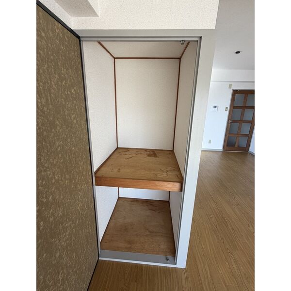 スカイマンションカニエ 室内写真8