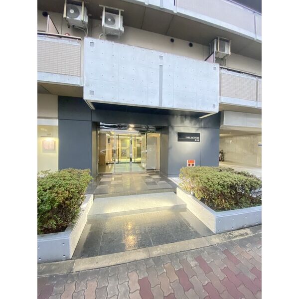 パークモダン新大阪 建物画像