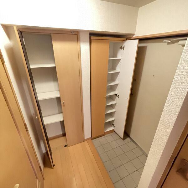 セレス大須 室内写真8