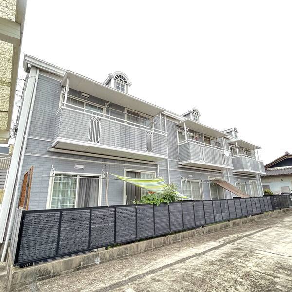 メゾン藤浪 建物画像