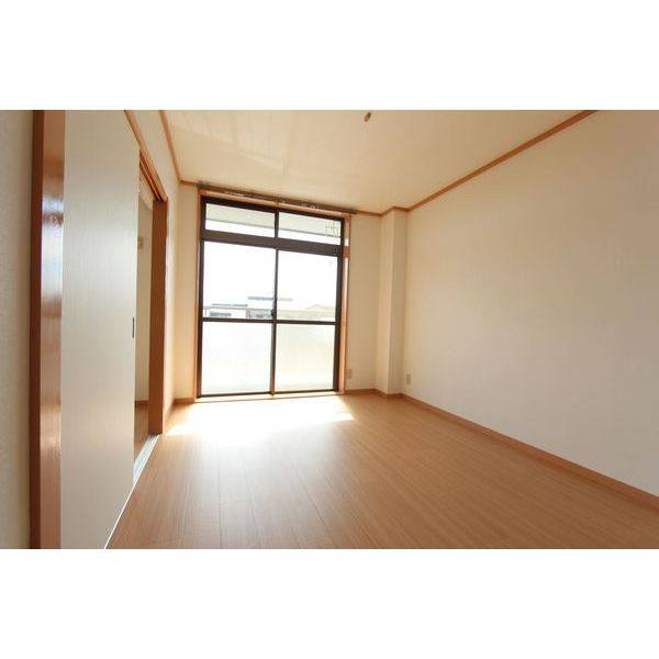 ロジュマンST 室内写真2