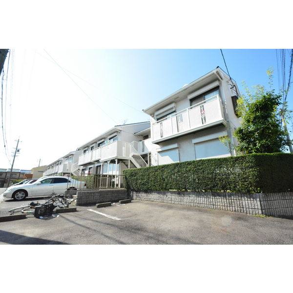 ユタカハイツB棟 建物画像