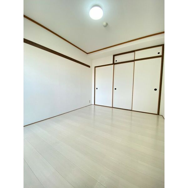 友井グレイス 室内写真10