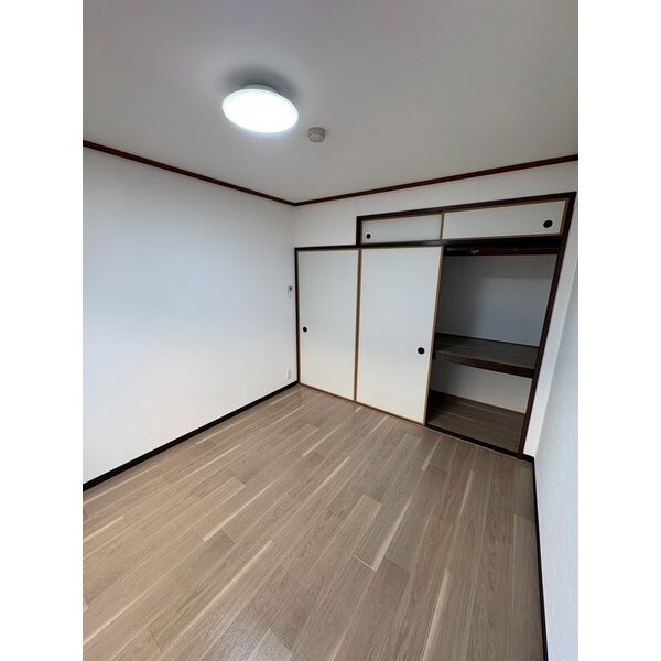 友井グレイス 室内写真8