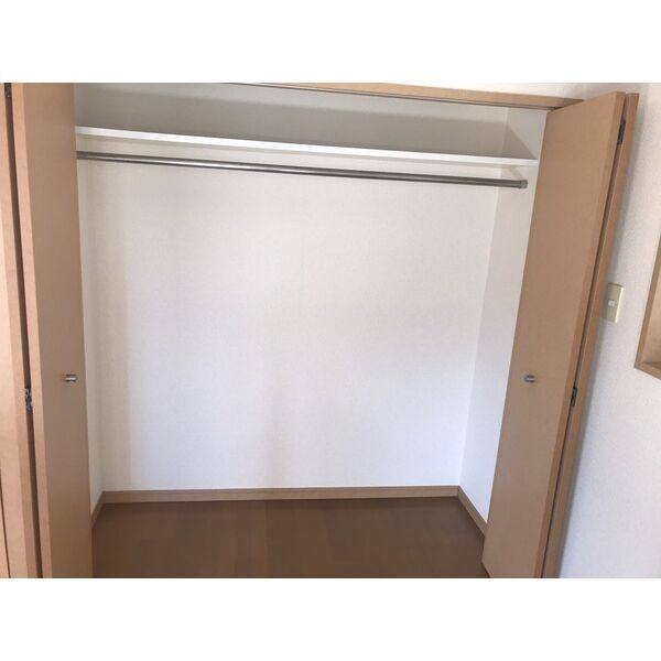 T&Kエステート I 室内写真5
