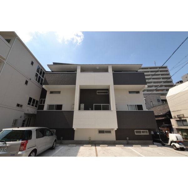 White Hills East 建物画像
